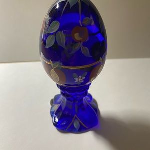 Hand painted Fenton Glass Egg